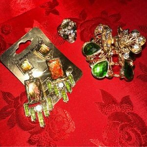 Elegant Green and Gold Earrings, Ring, Mini Hairclip
